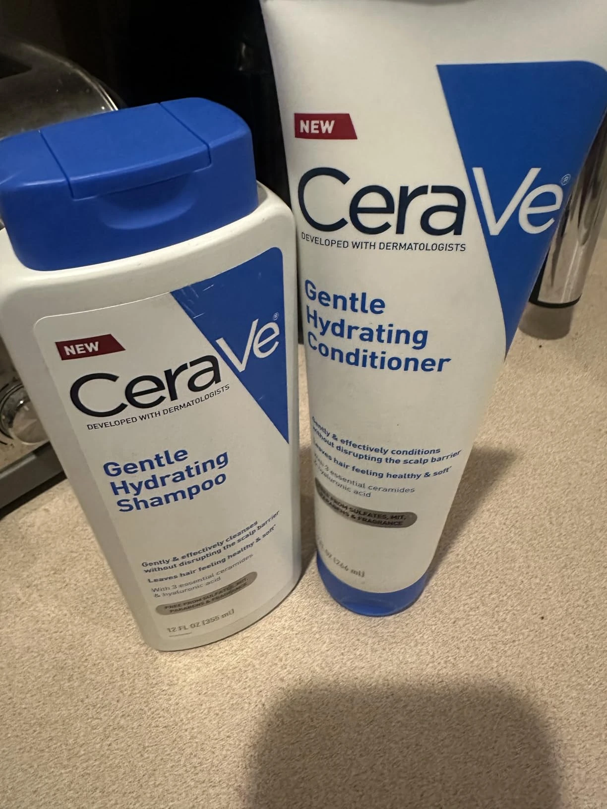 Đánh giá CeraVe Hydrating Shampoo CeraVe