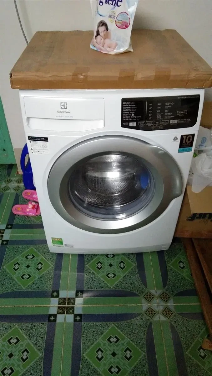 Đánh giá Electrolux EWF12025GWA Electrolux